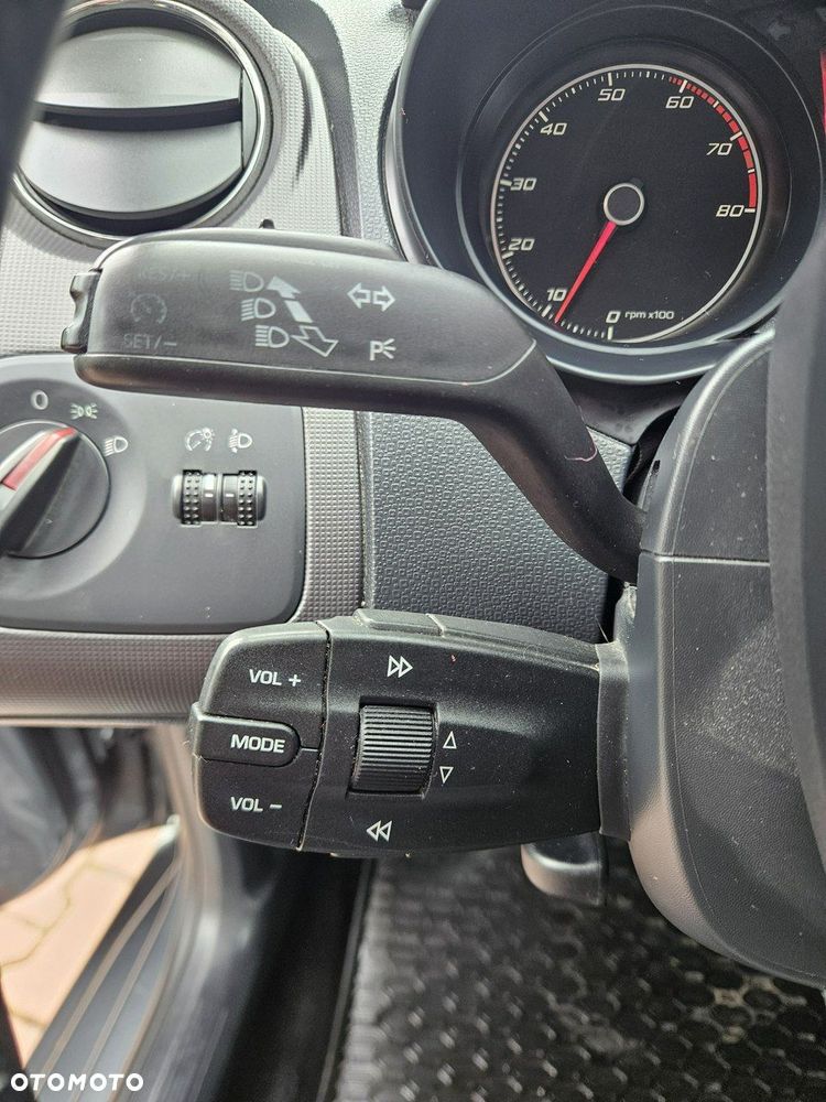 Seat Ibiza 1.4 16V Style - 25