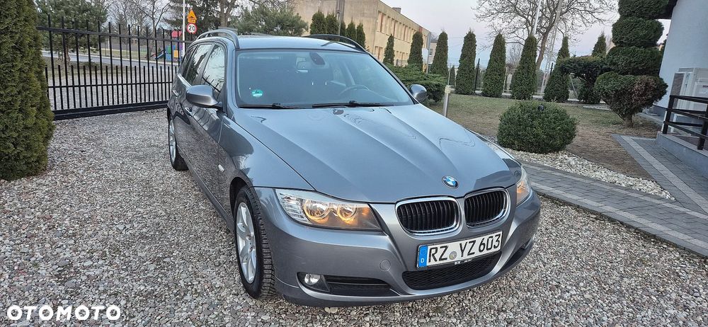 BMW Seria 3 320i Edition Lifestyle - 29