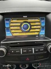 Mitsubishi Outlander 2.0 DID Intense + SE - 12