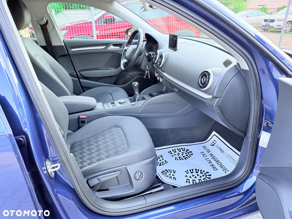 Audi A3 Sportback 2.0 TDI Sport - 6