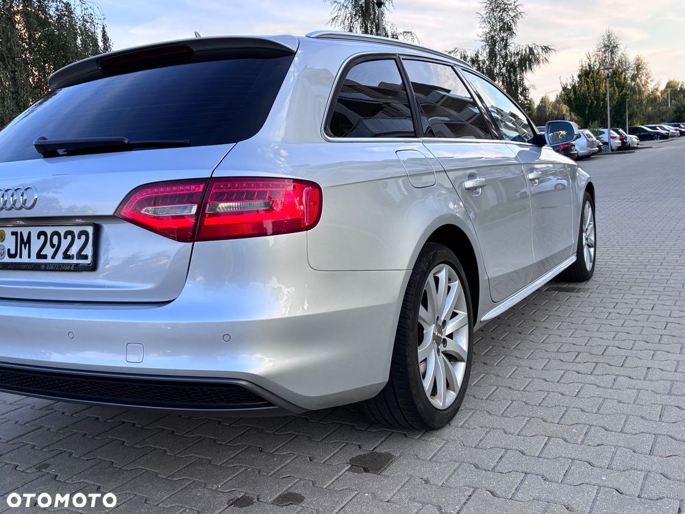 Audi A4 Avant 2.0 TDI DPF S line Sportpaket - 24