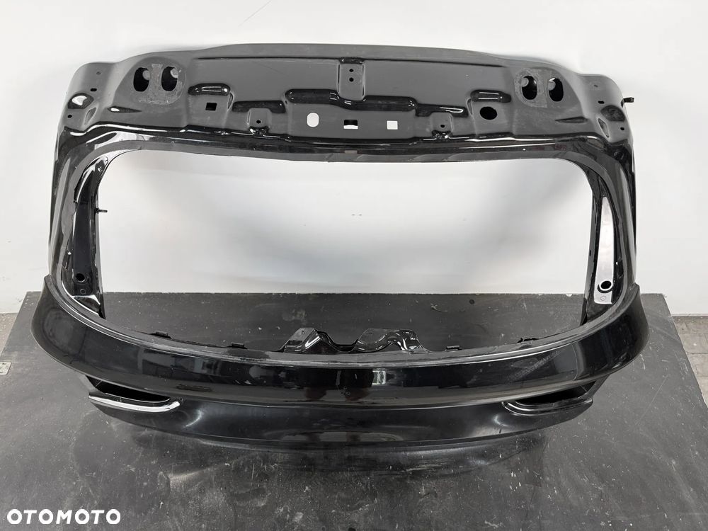 Klapa bagażnika Tył Mercedes-Benz B W247 A247 A2477423900 - 4