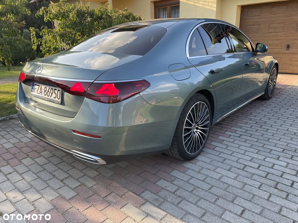 Mercedes-Benz Klasa E 220 d 9G-TRONIC - 9