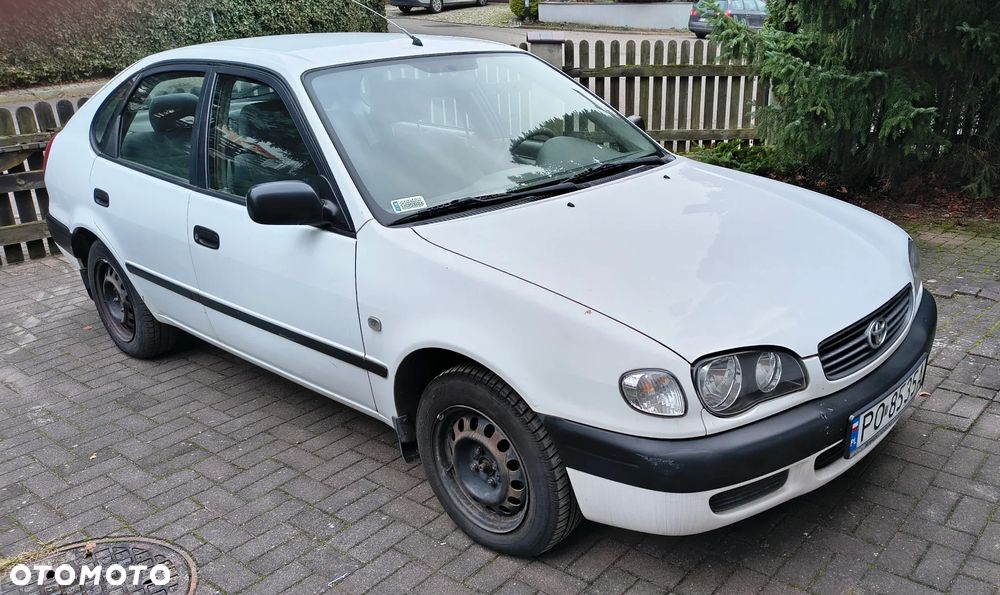 Toyota Corolla 1.4 Terra1 - 1