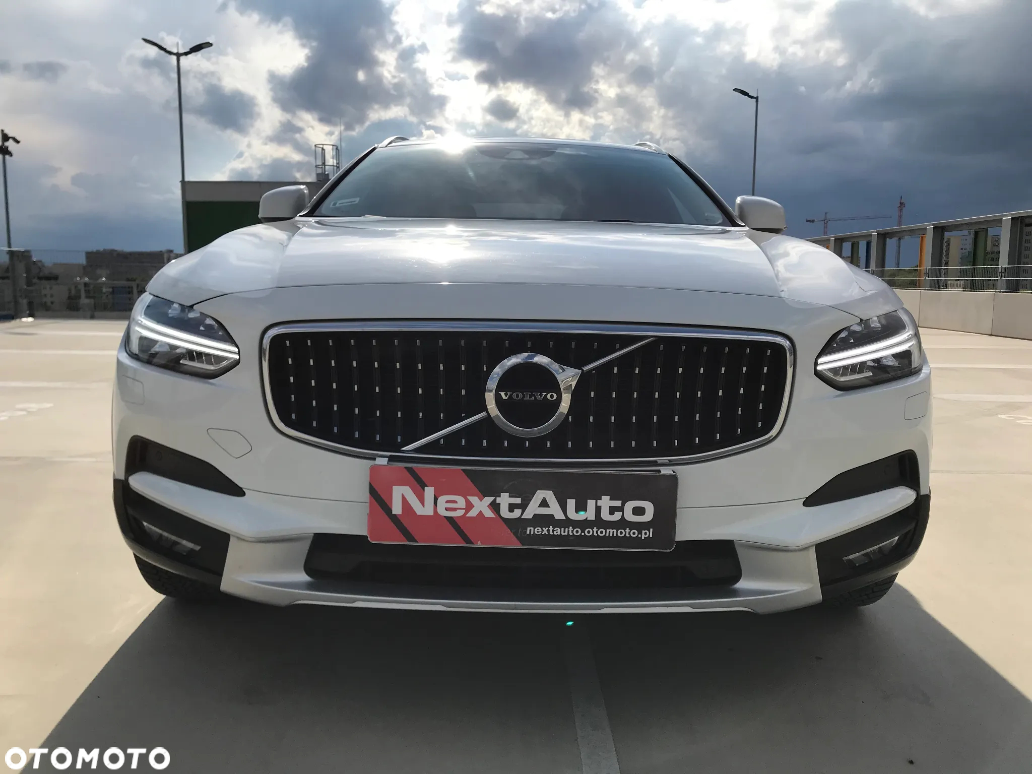 Volvo V90 Cross Country T5 AWD Pro - 3