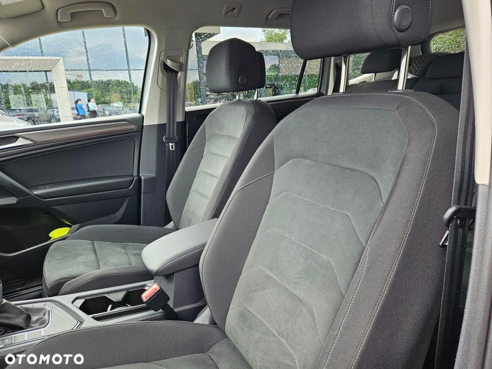 Volkswagen Tiguan Allspace - 12