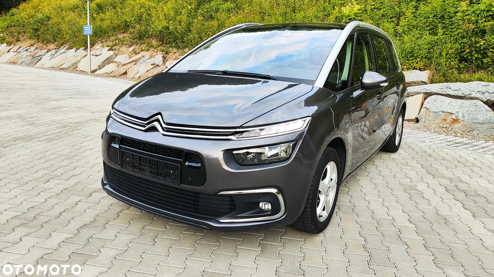 Citroën C4 Grand Picasso BlueHDi 120 Exclusive - 1