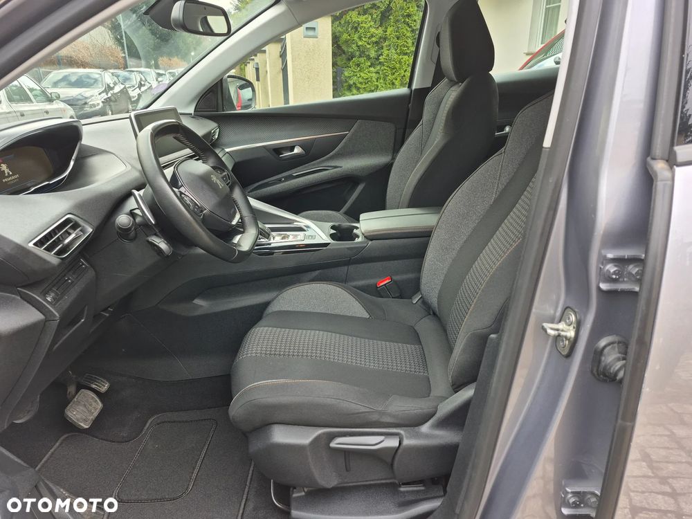 Peugeot 3008 - 24