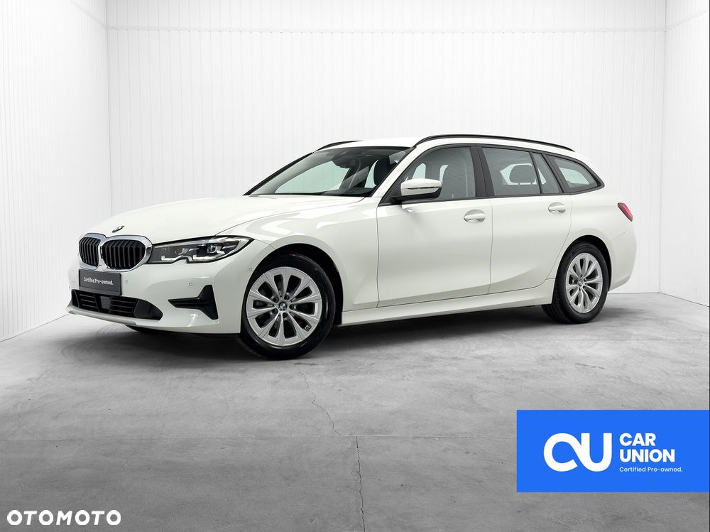 BMW Seria 3 318d Touring Advantage