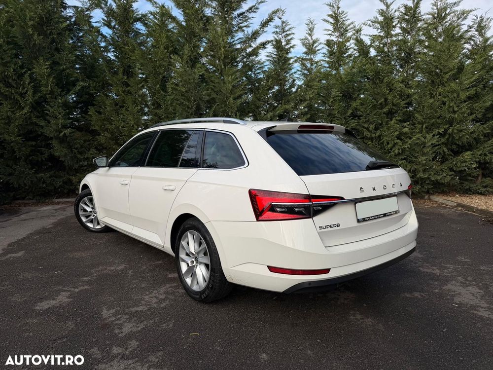 Skoda Superb 2.0 TDI DSG Premium Edition - 4
