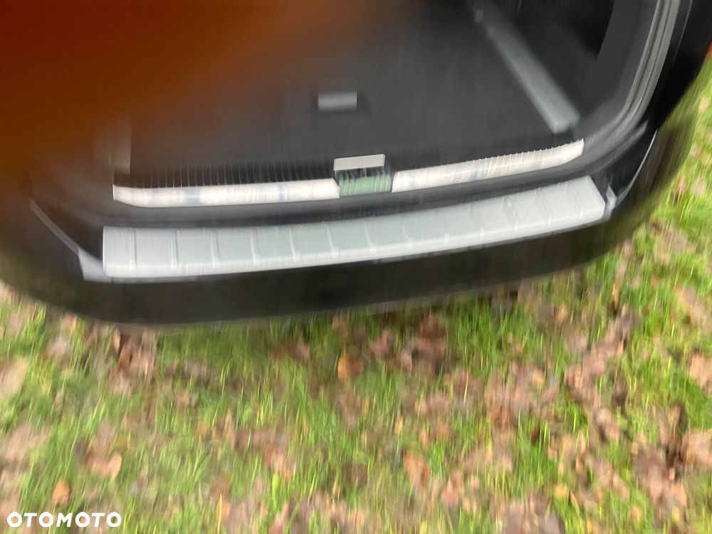 Volkswagen Passat 2.0 TDI SCR DSG Business - 15