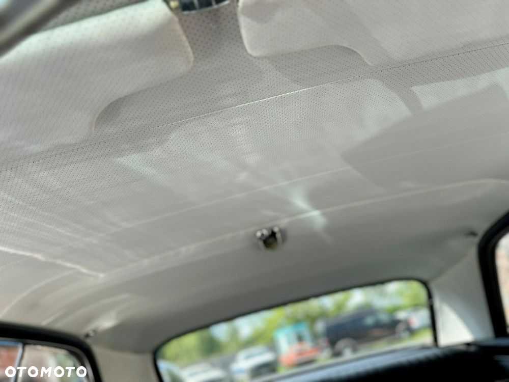 Oldsmobile Inny - 27