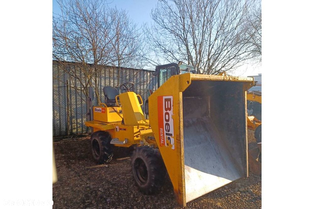 Thwaites Mach 420 - 3