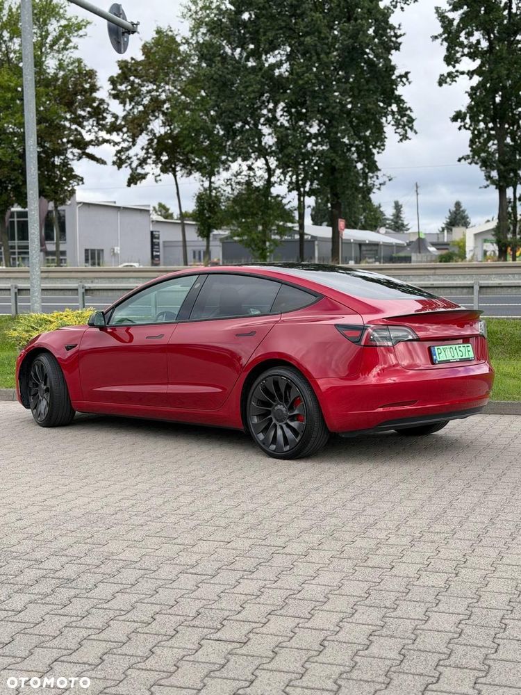 Tesla Model 3 - 6