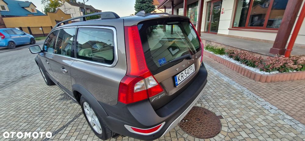 Volvo XC 70 - 8