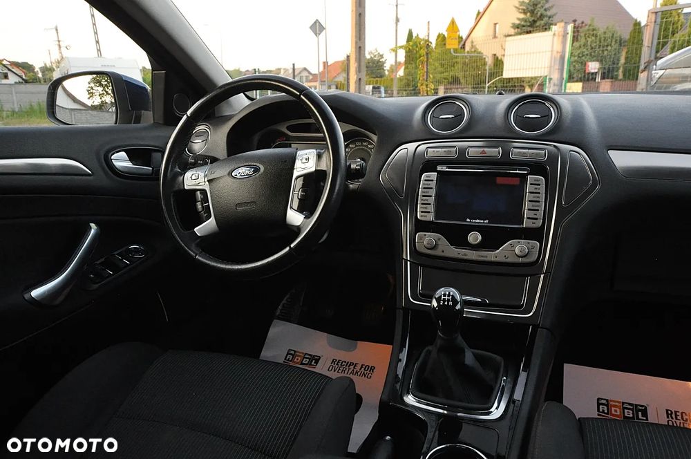 Ford Mondeo 2.0 Viva Titanium - 2