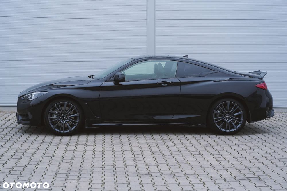 Infiniti Q60 Q60S 3.0t AWD Sport Tech - 2