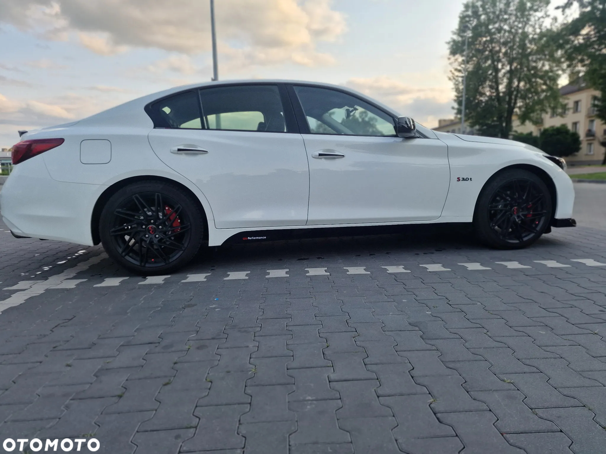 Infiniti Q50 Q50S 3.0t Sport - 11