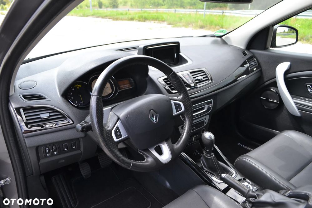 Renault Megane 1.6 dCi Energy Bose - 17