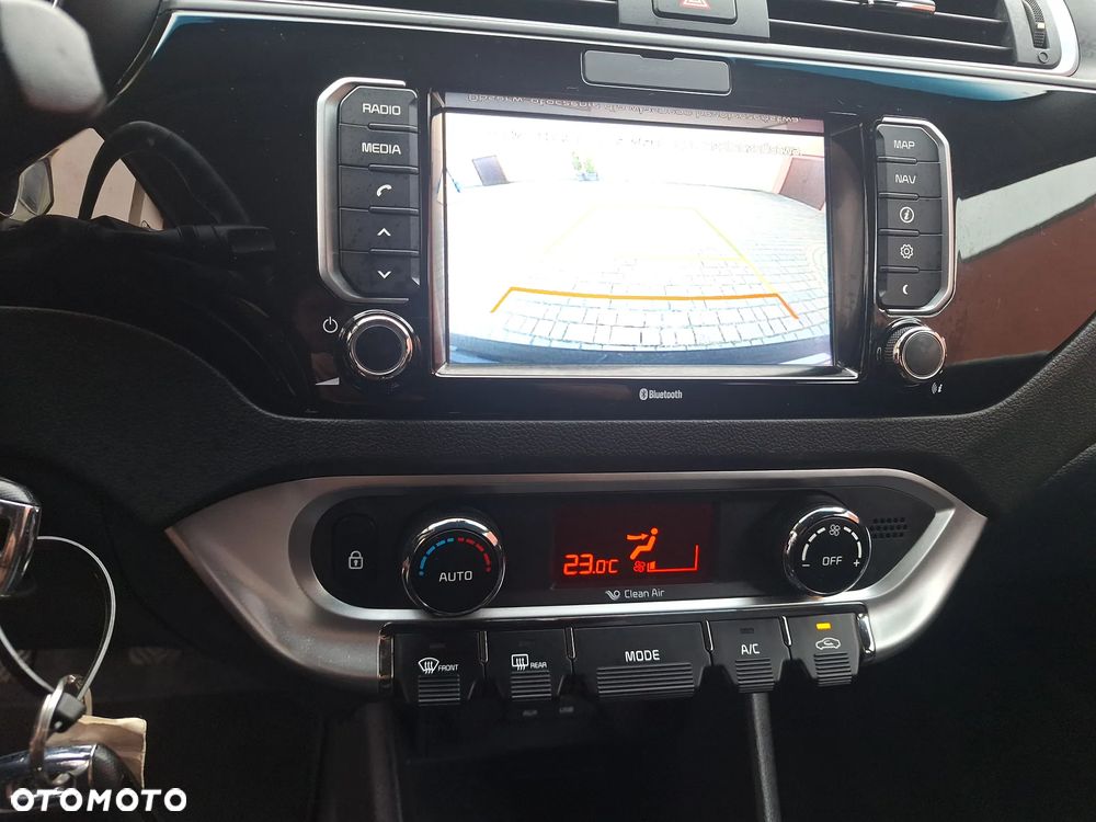 Kia Rio 1.4 Dream Team Edition - 7