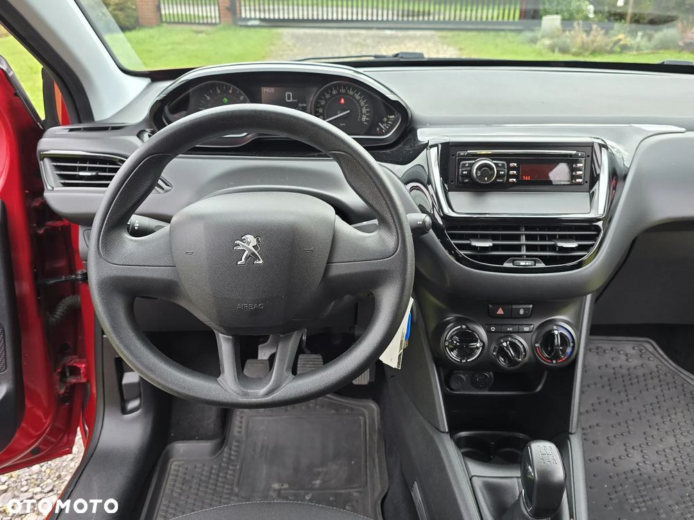 Peugeot 208 1.2 PureTech Active - 10