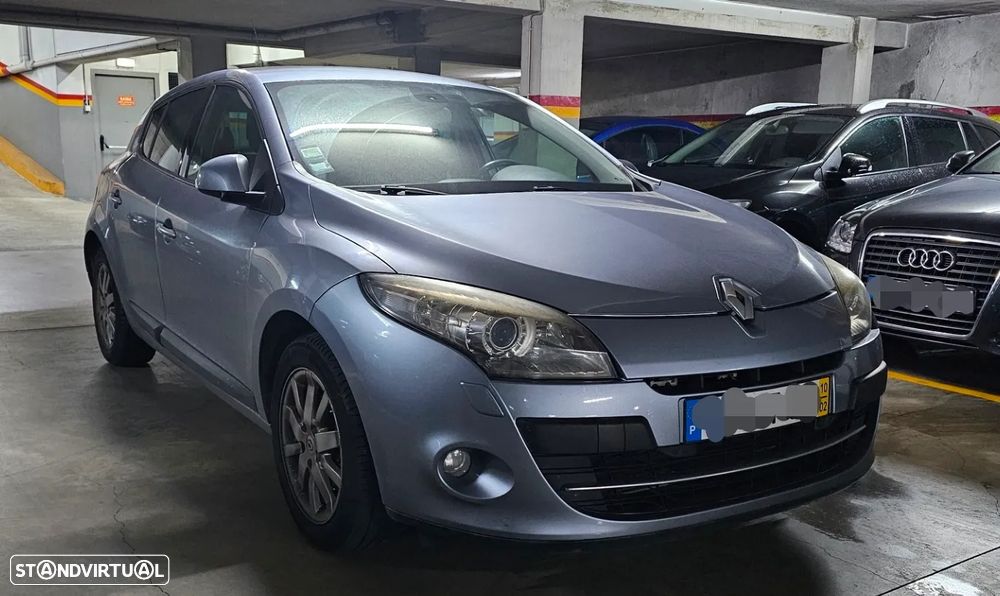 Renault Mégane 1.5 dCi Dynamique S - 4