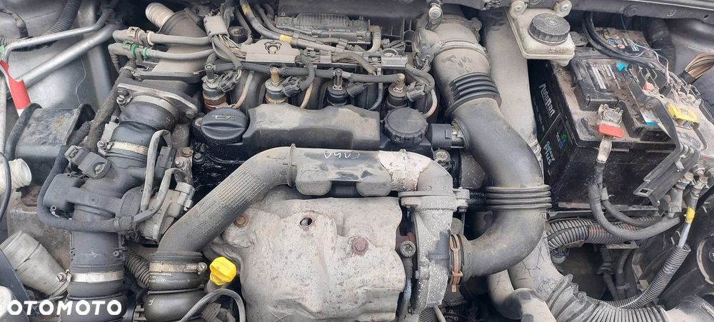 PEUGEOT 308 1,6 HDI alternator - 1