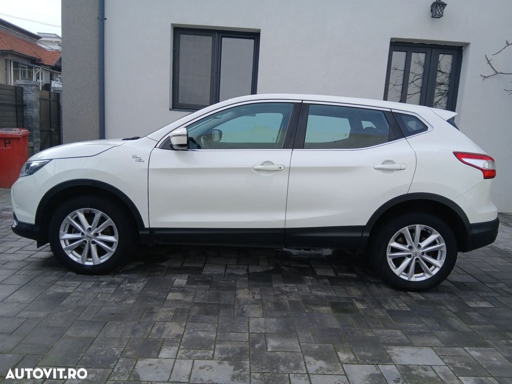 Nissan Qashqai 1.6 DCI ALL-MODE 4x4i N-Connecta - 2
