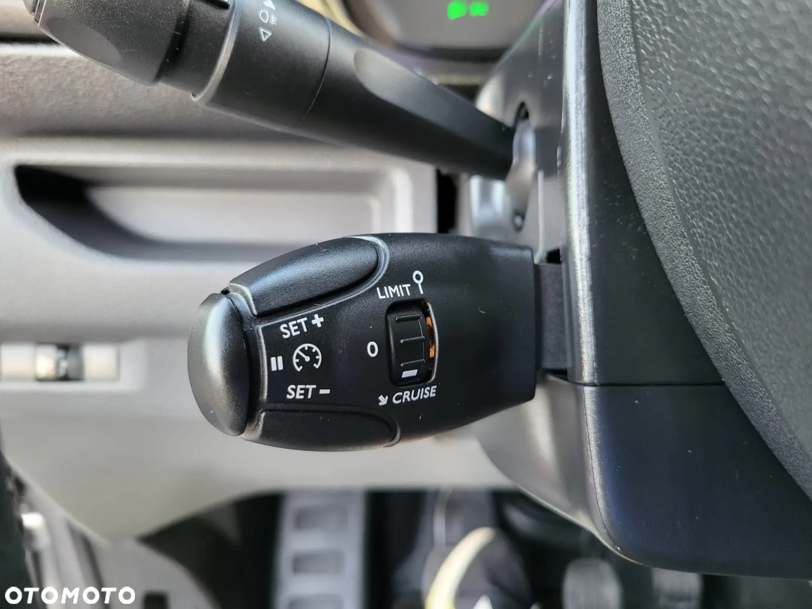 Opel VIVARO 1.6 CDTI - MAXI 9 OSÓB-KLIMA-ŁADNY-NAVI - 19