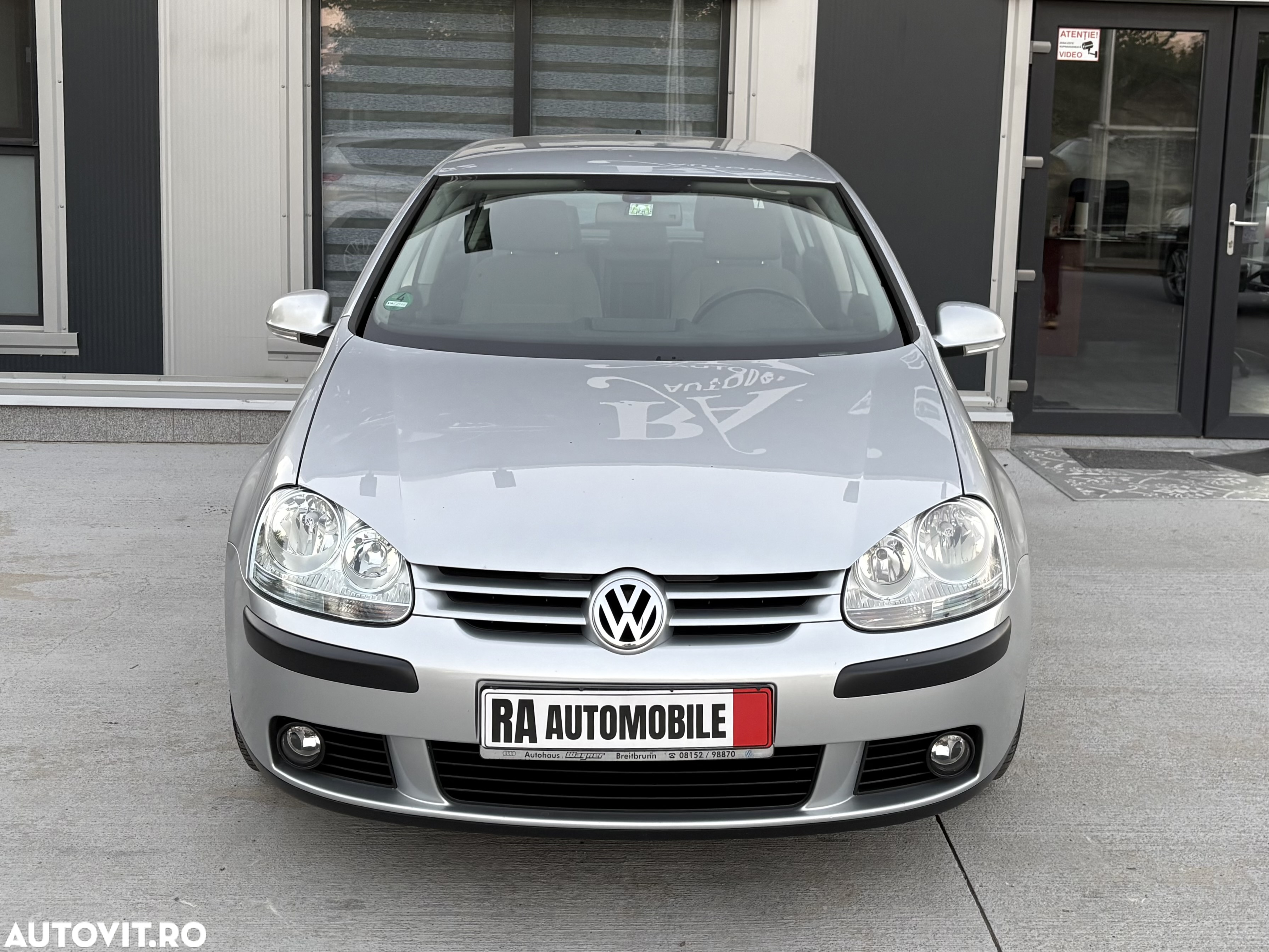 Volkswagen Golf 1.6 Comfortline - 3