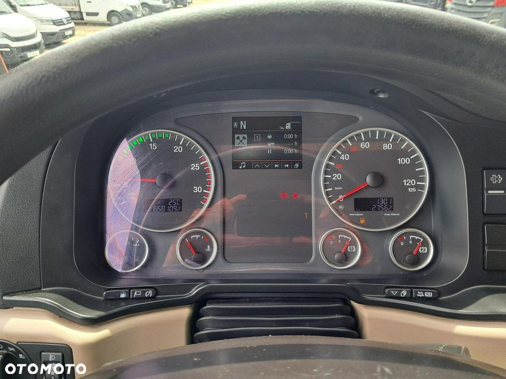 MAN Tgx - 12