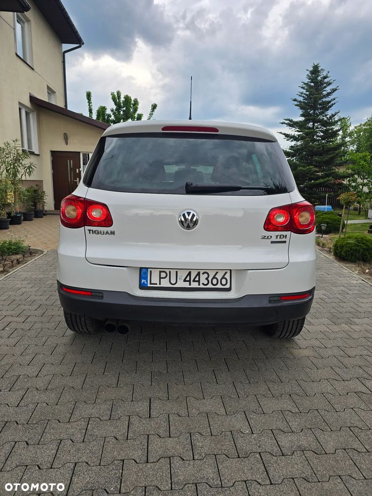 Volkswagen Tiguan 2.0 TDI BlueMot Sport&Style - 4