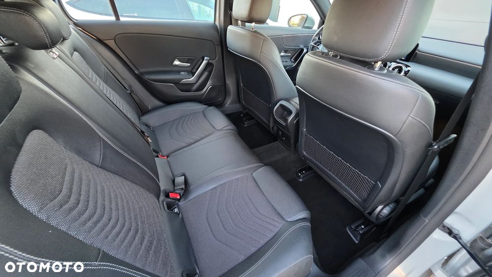 Mercedes-Benz Klasa A 250 e PHEV Progressive 8G-DCT - 19