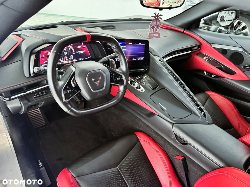 Chevrolet Corvette Stingray 2LT 6.2 V8 Automatik - 12