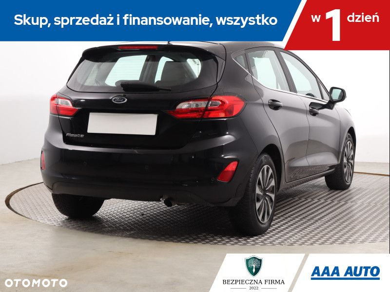 Ford Fiesta - 6