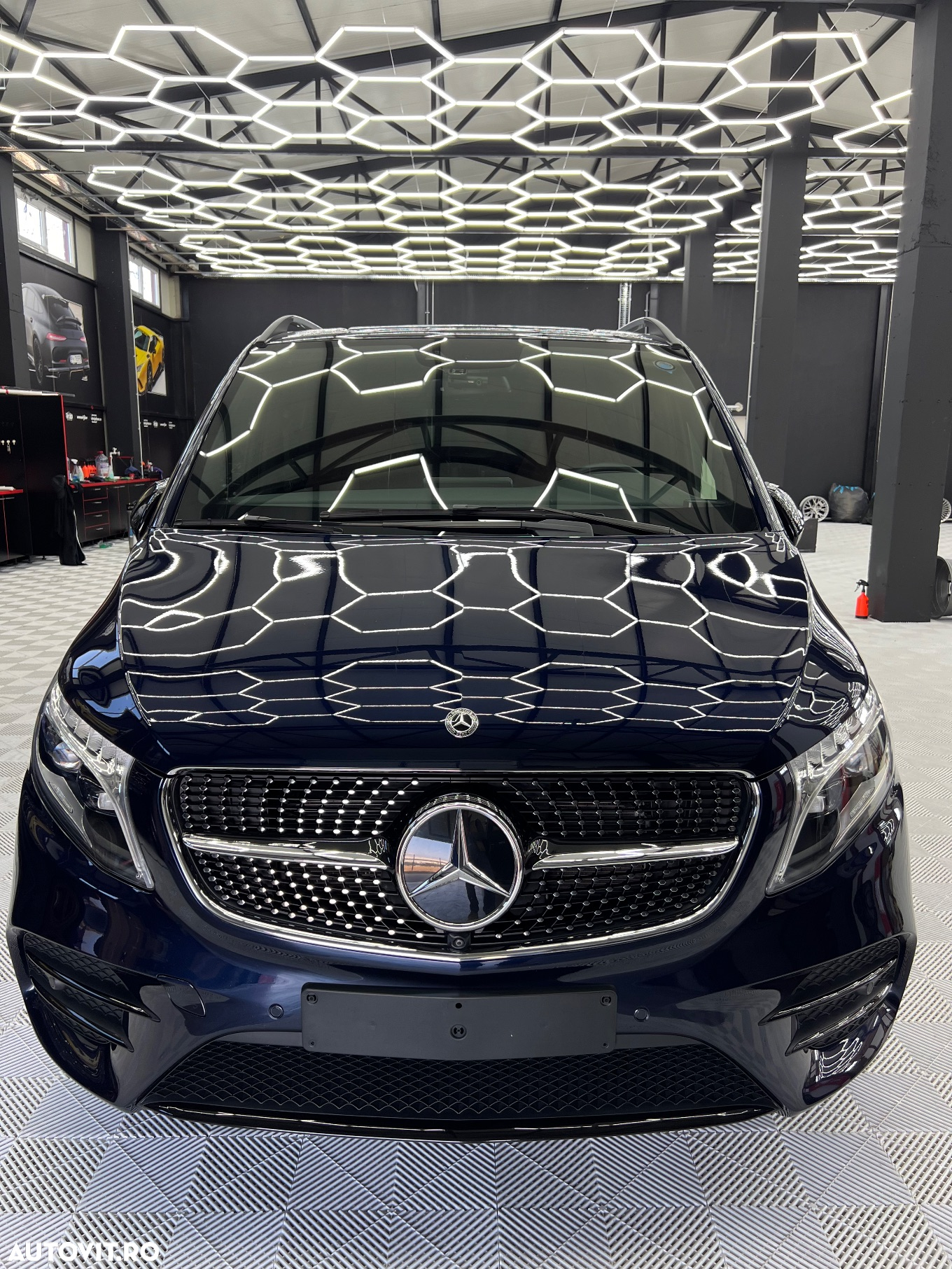 Mercedes-Benz V 300 d Extralung Avantgarde - 7
