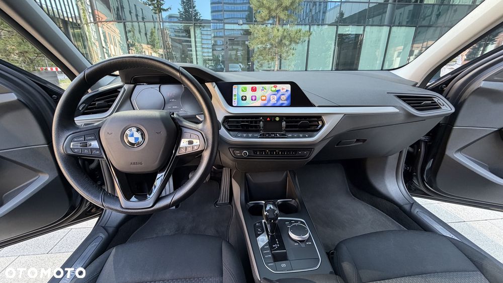 BMW Seria 1 118i Advantage - 24