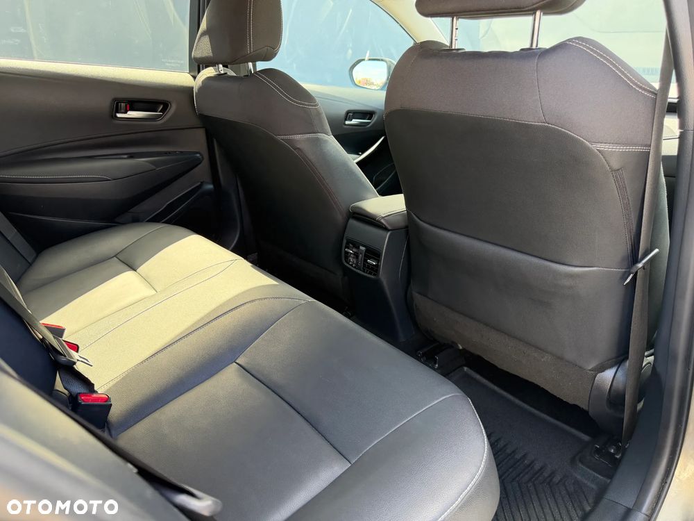 Toyota Corolla 1.8 Hybrid GPF Executive - 24