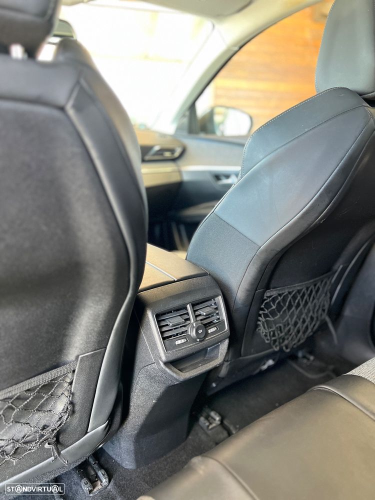 Peugeot 3008 1.5 BlueHDi Allure EAT8 - 16