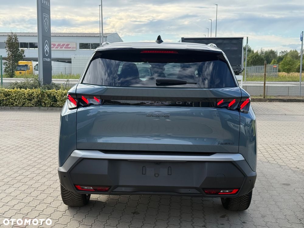 Peugeot 5008 1.2 PureTech mHEV GT Exclusive S&S e-DCS6 - 8