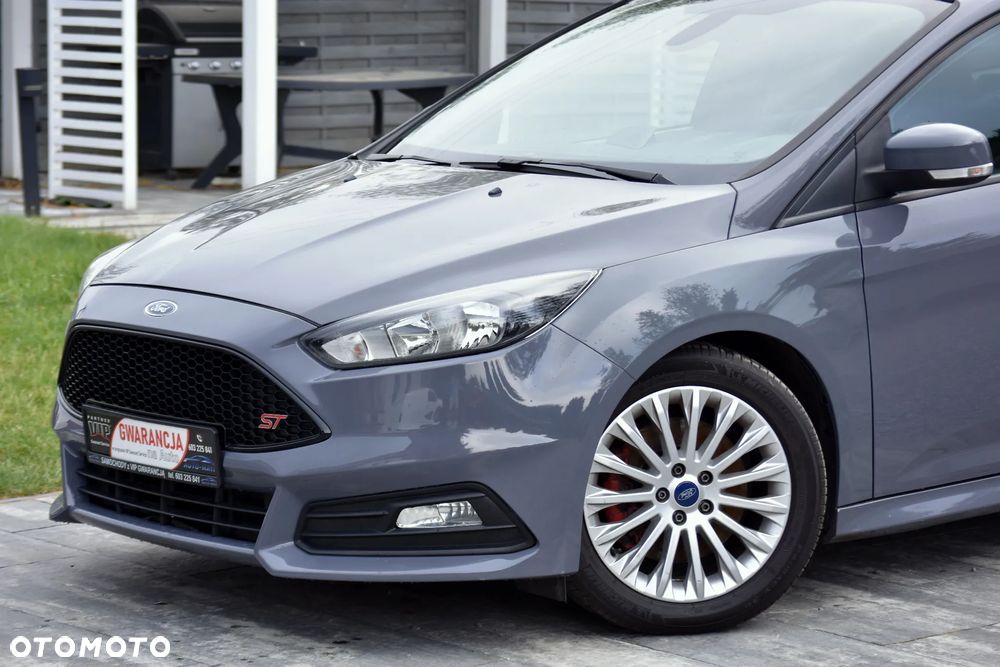 Ford Focus 2.0 TDCi ST - 5