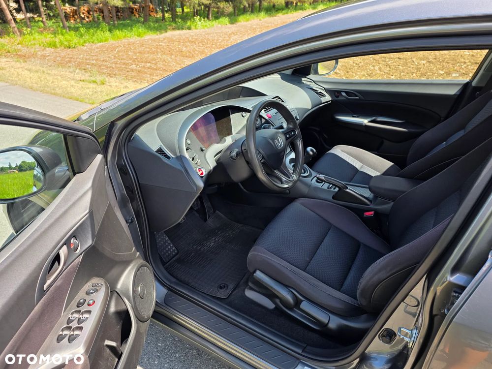 Honda Civic 1.4 Comfort - 11