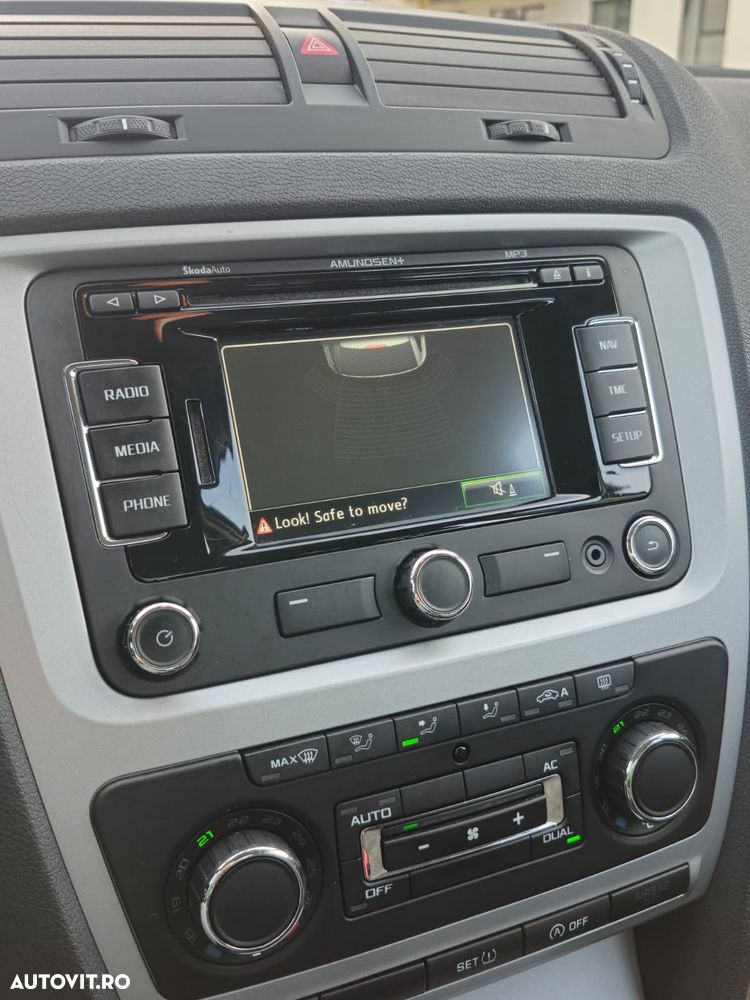 Skoda Octavia 1.6 TDI DPF Elegance - 9