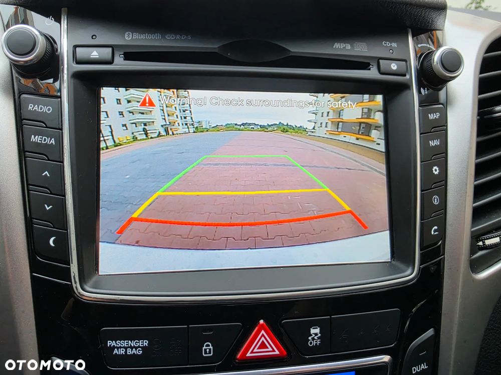 Hyundai i30 1.6 GDI BlueDrive Premium - 38