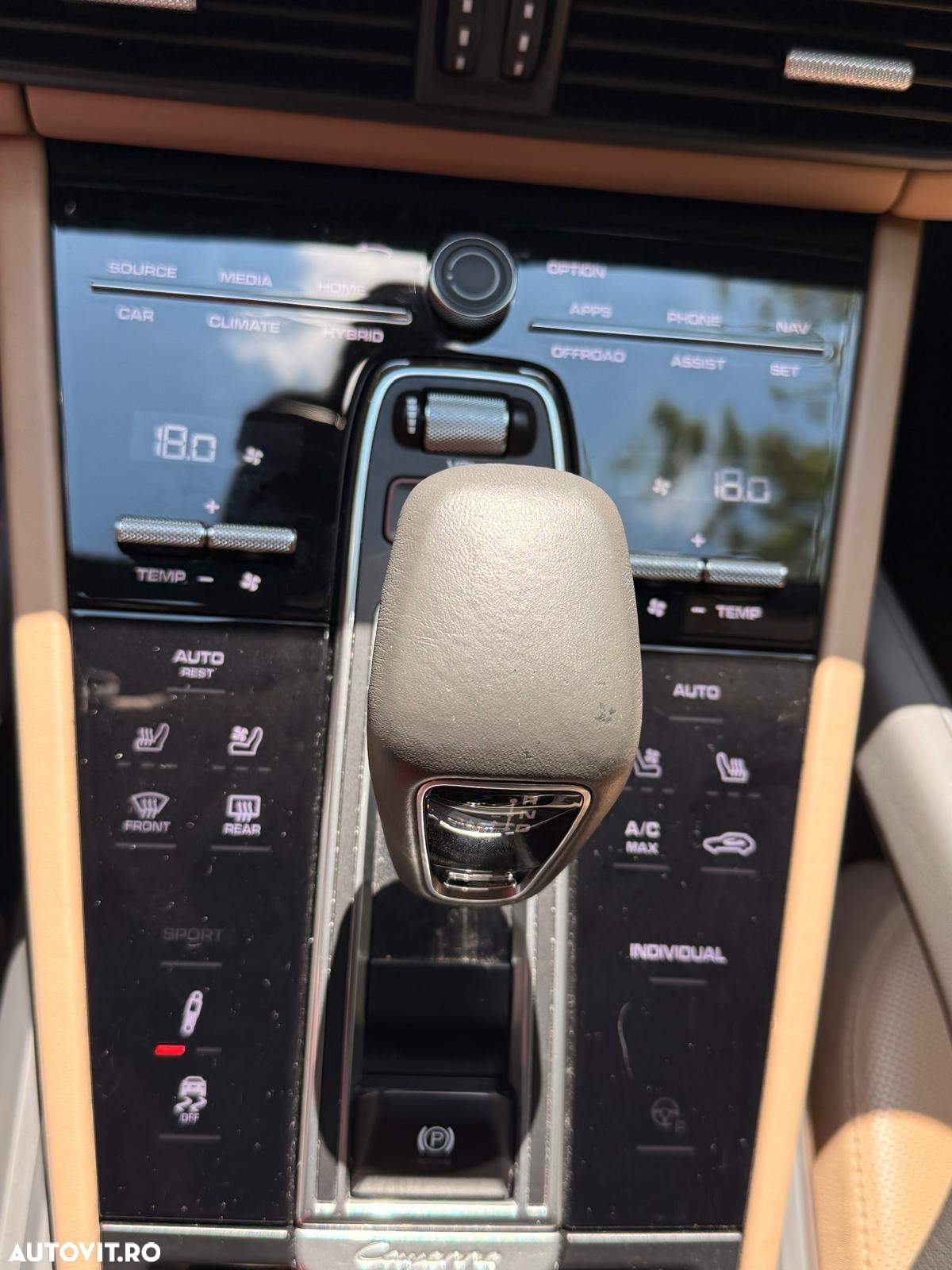 Porsche Cayenne Standard - 10
