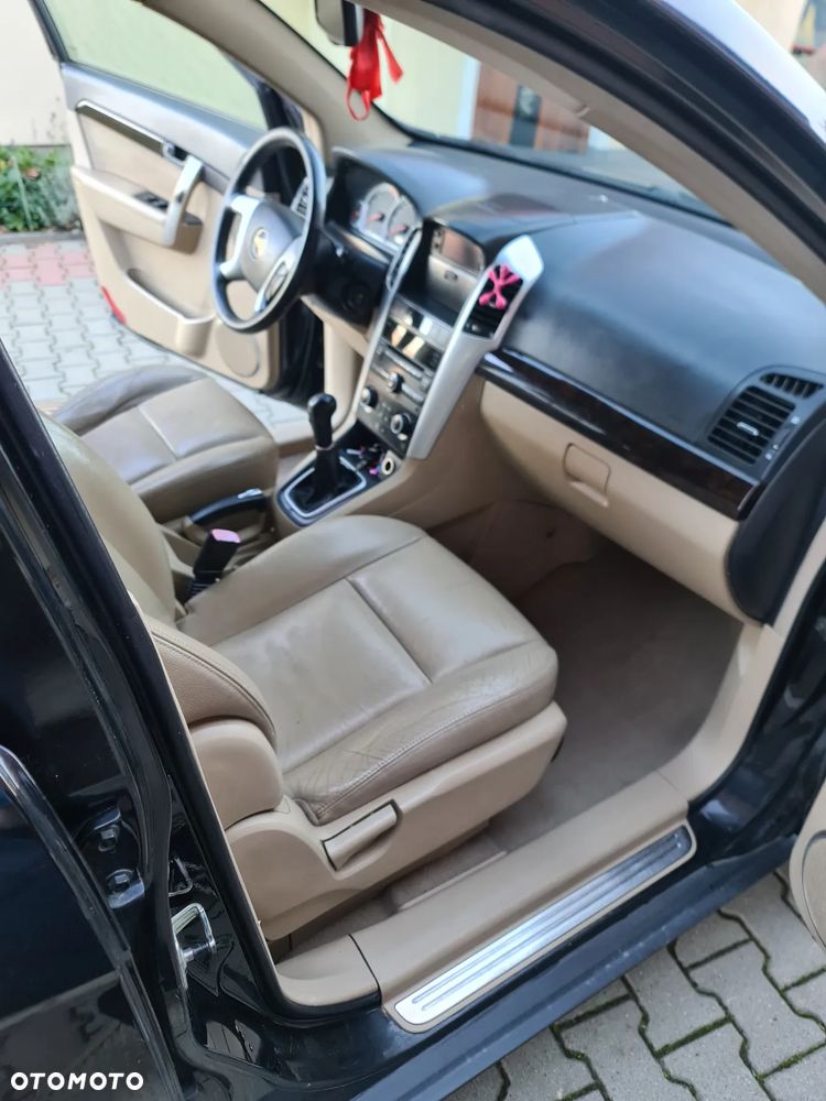 Chevrolet Captiva - 11