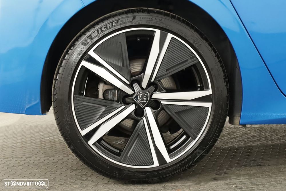 Peugeot 308 1.2 PureTech GT EAT8 - 5