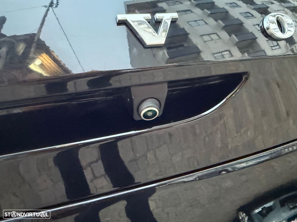 Volvo V40 D2 R Design - 13