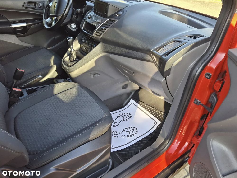 Ford TRANSIT CONNECT TREND - 15