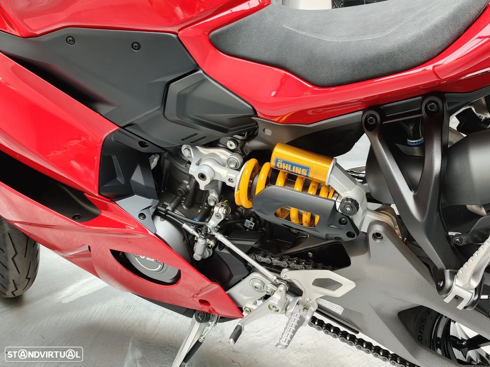 Ducati Panigale V2 S - 18